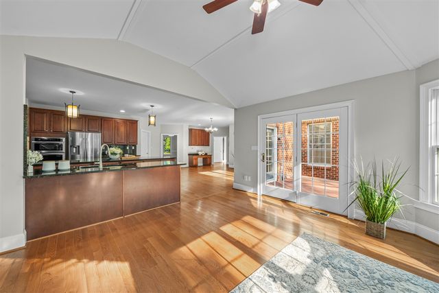 2086 Autumn Hill Drive, Ann Arbor, MI 48103