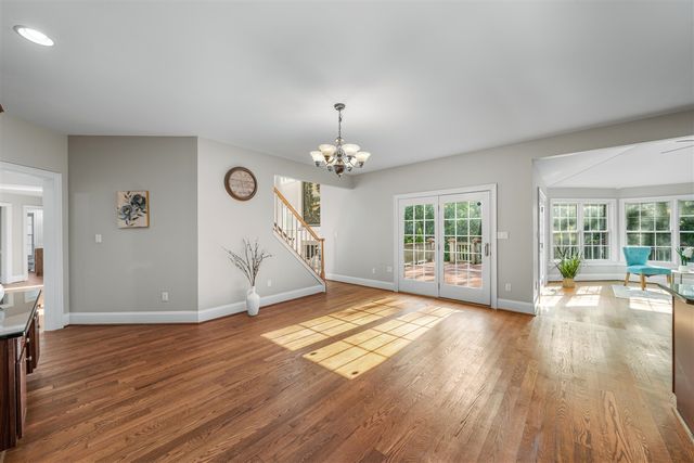 2086 Autumn Hill Drive, Ann Arbor, MI 48103