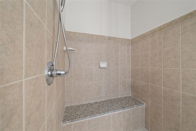 2086 Autumn Hill Drive, Ann Arbor, MI 48103