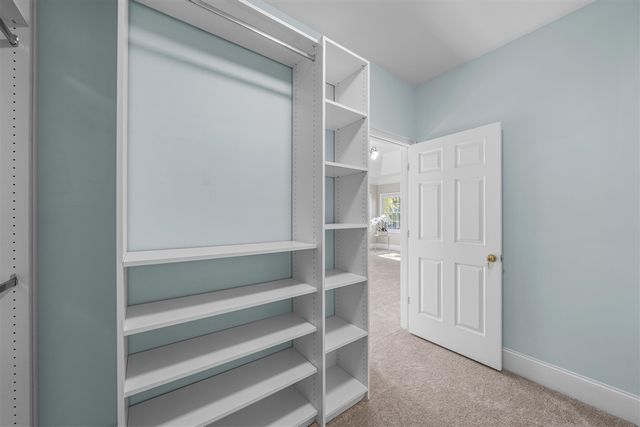 2086 Autumn Hill Drive, Ann Arbor, MI 48103