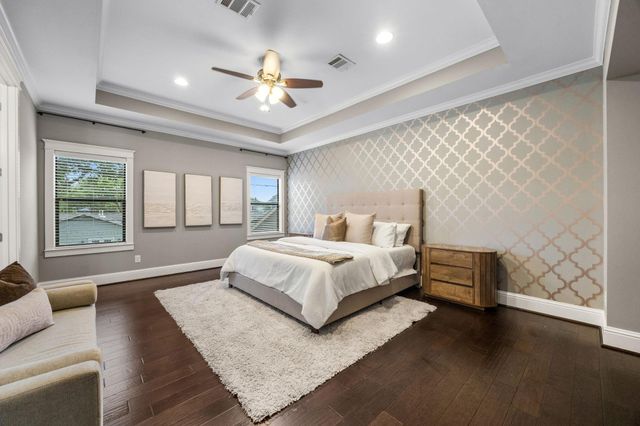 1527 Cheshire Lane, Houston, TX 77018
