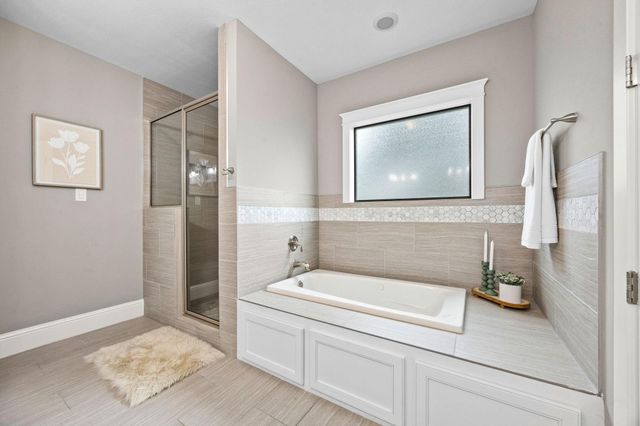 1527 Cheshire Lane, Houston, TX 77018