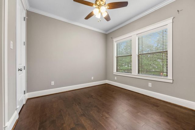 1527 Cheshire Lane, Houston, TX 77018