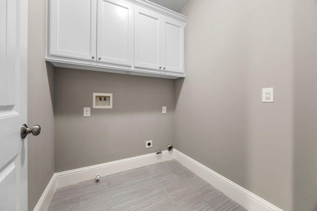 1527 Cheshire Lane, Houston, TX 77018