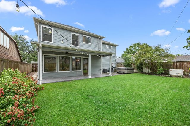 1527 Cheshire Lane, Houston, TX 77018