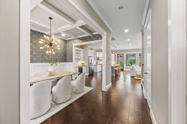 1527 Cheshire Lane, Houston, TX 77018