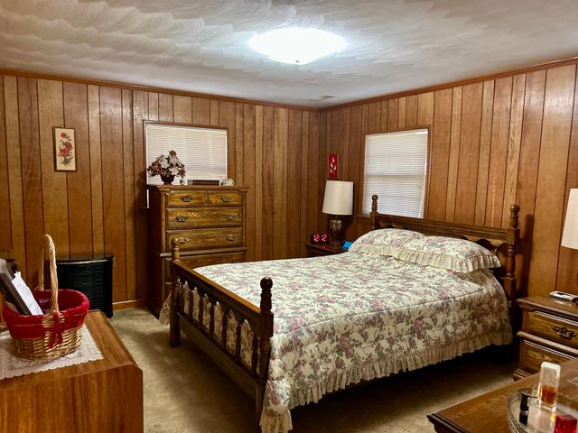 4208 Whitehall CIR, Roanoke, VA 24018