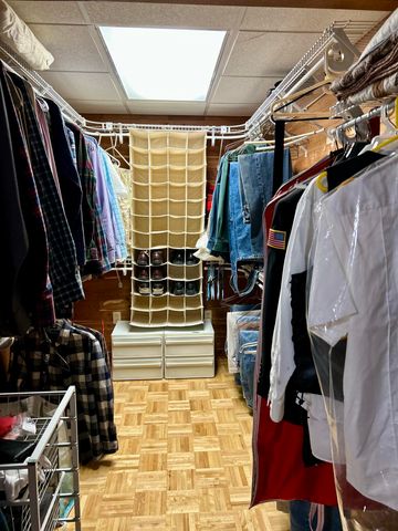 4208 Whitehall CIR, Roanoke, VA 24018