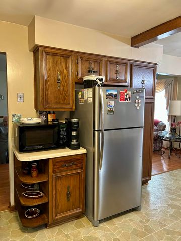 4208 Whitehall CIR, Roanoke, VA 24018