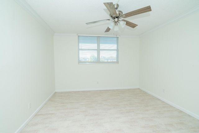 2731 NE 14th Street Causeway 208, Pompano Beach, FL 33062