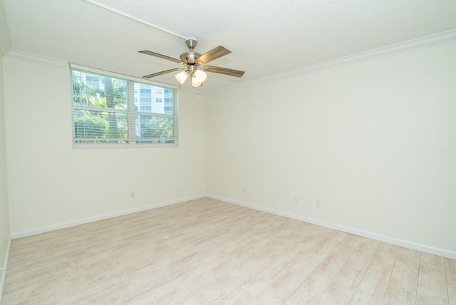 2731 NE 14th Street Causeway 208, Pompano Beach, FL 33062