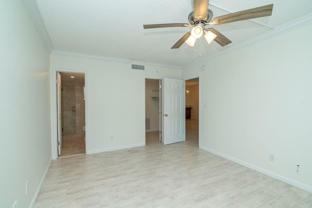 2731 NE 14th Street Causeway 208, Pompano Beach, FL 33062