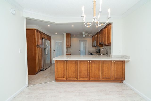 2731 NE 14th Street Causeway 208, Pompano Beach, FL 33062