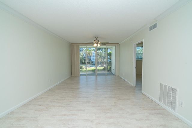 2731 NE 14th Street Causeway 208, Pompano Beach, FL 33062