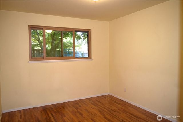 3520 NE 204th Street, Lake Forest Park, WA 98155