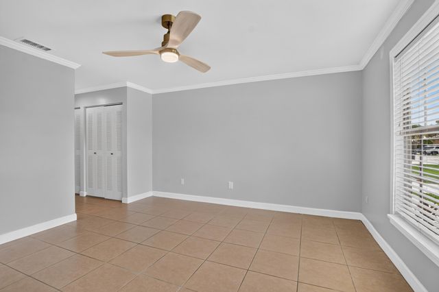 23172 Bentley Place, Boca Raton, FL 33433