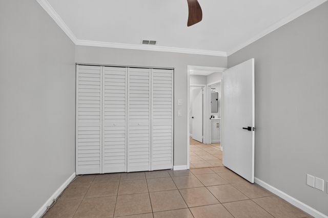 23172 Bentley Place, Boca Raton, FL 33433