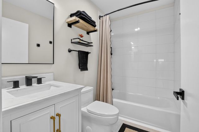 23172 Bentley Place, Boca Raton, FL 33433