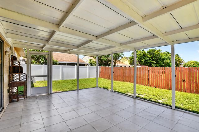 23172 Bentley Place, Boca Raton, FL 33433