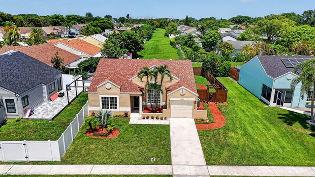 23172 Bentley Place, Boca Raton, FL 33433