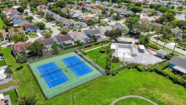 23172 Bentley Place, Boca Raton, FL 33433