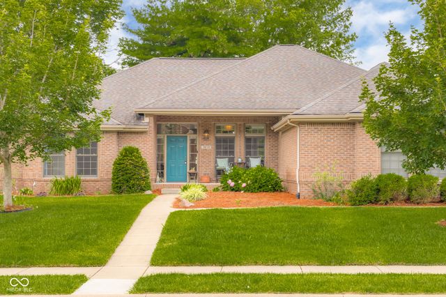 3610 Woodfield Place, Columbus, IN 47203
