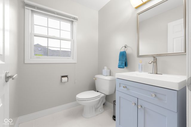 3610 Woodfield Place, Columbus, IN 47203