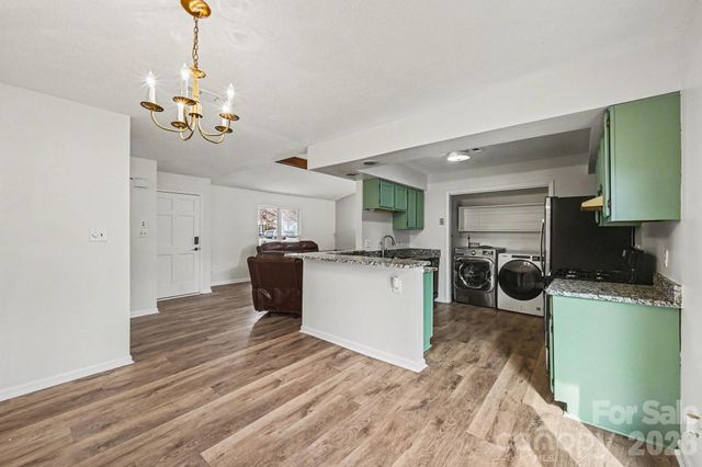 10915 Copper Field Drive, Pineville, NC 28134