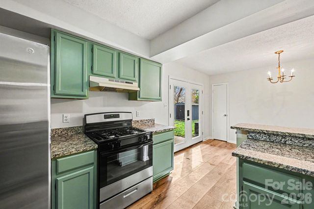 10915 Copper Field Drive, Pineville, NC 28134