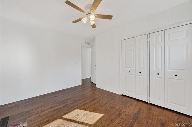 6864 Cornell Street, Taylor, MI 48180