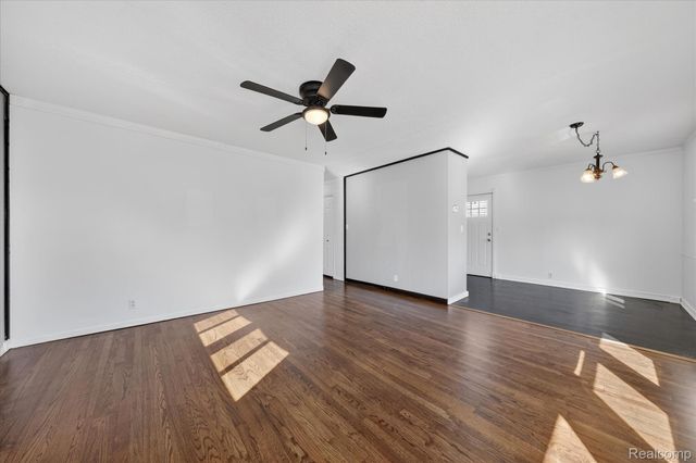 6864 Cornell Street, Taylor, MI 48180