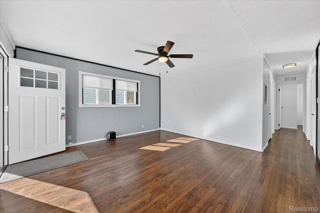 6864 Cornell Street, Taylor, MI 48180