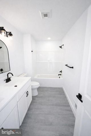 300 E. 11TH AVE, Ranson, WV 25438