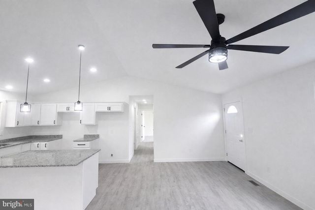 300 E. 11TH AVE, Ranson, WV 25438