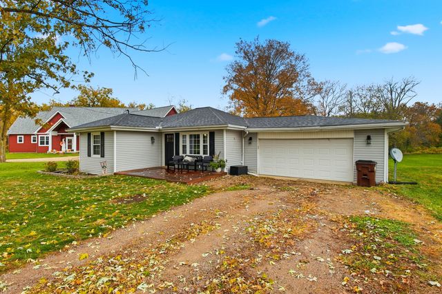 15360 State Route 104, Ashville, OH 43103