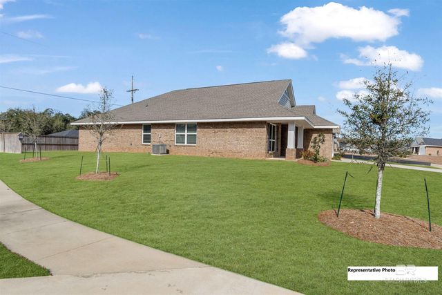 628 Mayflower Drive, Foley, AL 36535