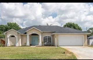 4920 48th Place, Vero Beach, FL 32967