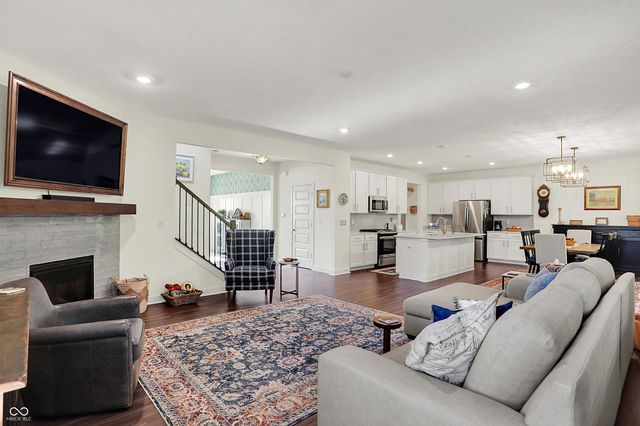 9968 Midnight Line Drive, Fishers, IN 46040