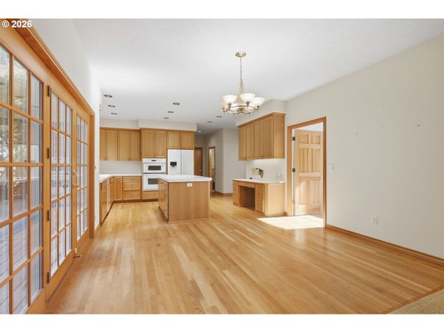 20367 Sw Tremont Way, Beaverton, OR 97007