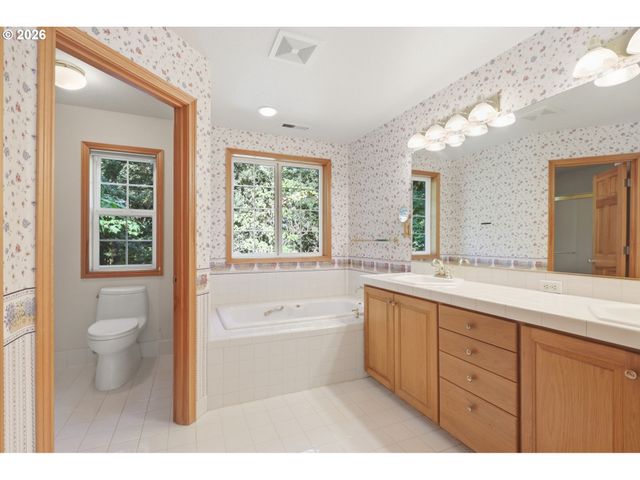 20367 Sw Tremont Way, Beaverton, OR 97007