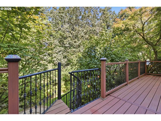 20367 Sw Tremont Way, Beaverton, OR 97007
