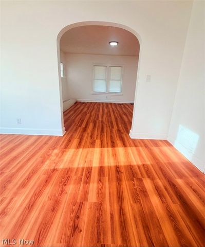 2520 8th Street NE, Canton, OH 44704