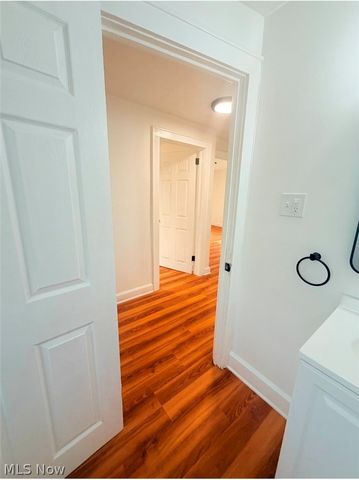 2520 8th Street NE, Canton, OH 44704