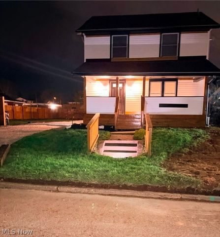 2520 8th Street NE, Canton, OH 44704