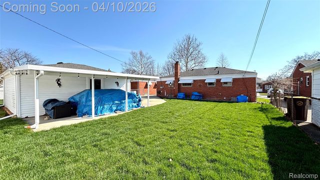 1772 Lakeview Street, Trenton, MI 48183