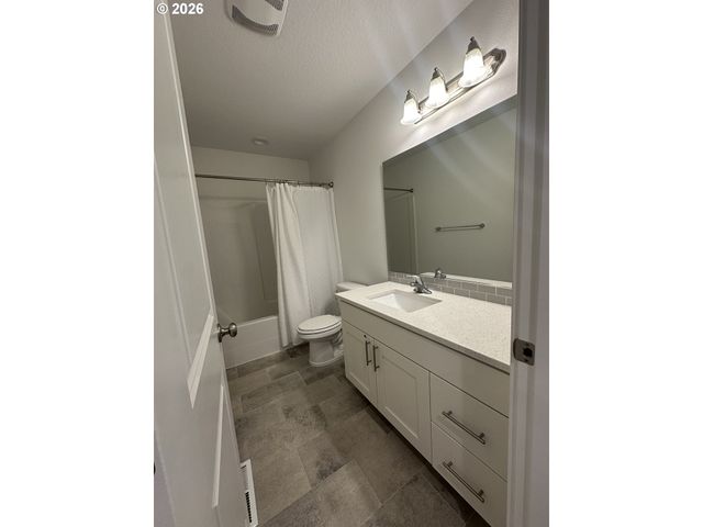 1003 Ne 17TH St, Battle Ground, WA 98604