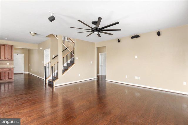 112 NORWICH CT, Stephens City, VA 22655