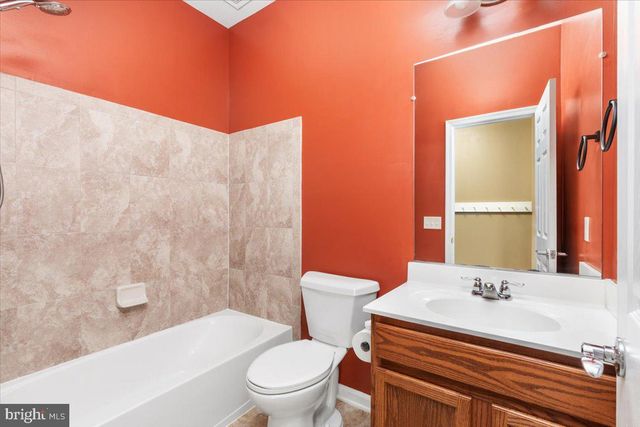 112 NORWICH CT, Stephens City, VA 22655