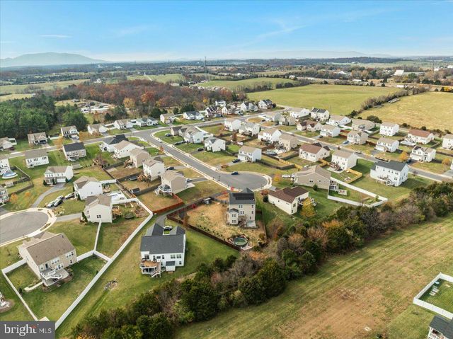 112 NORWICH CT, Stephens City, VA 22655