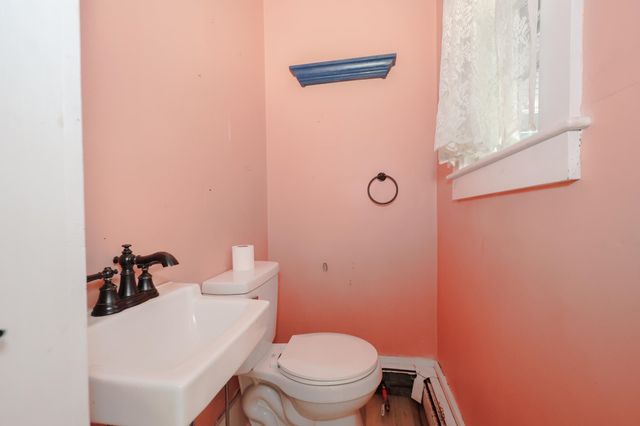 3 Depot Street, New Boston, NH 03070